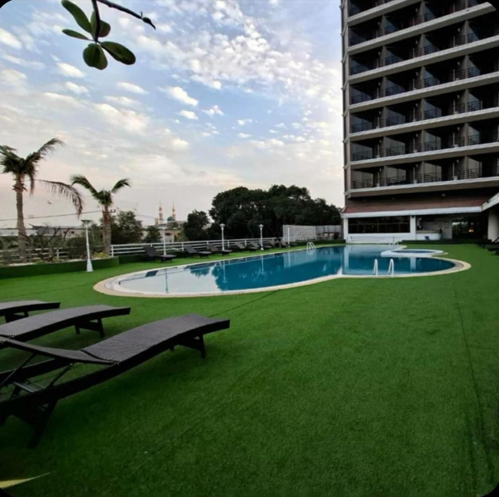 Hotel First Pacific Cirrus à Pattaya Extérieur photo